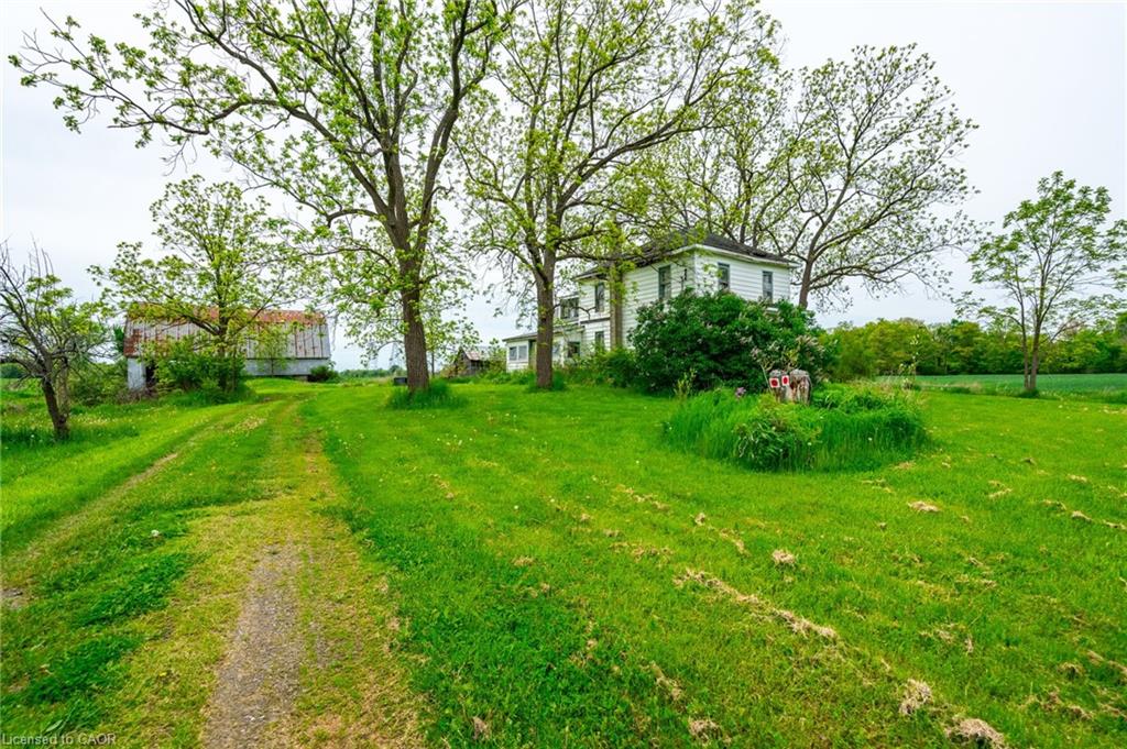 6856 Sixteen Road Property Photo 4
