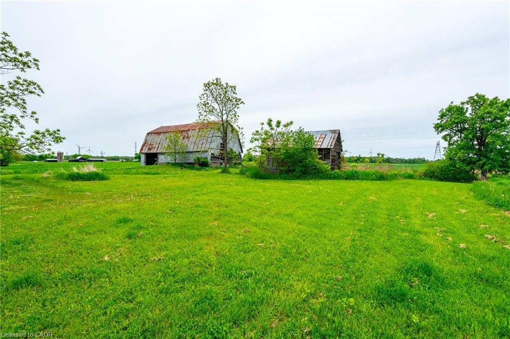 6856 Sixteen Road Property Photo 9