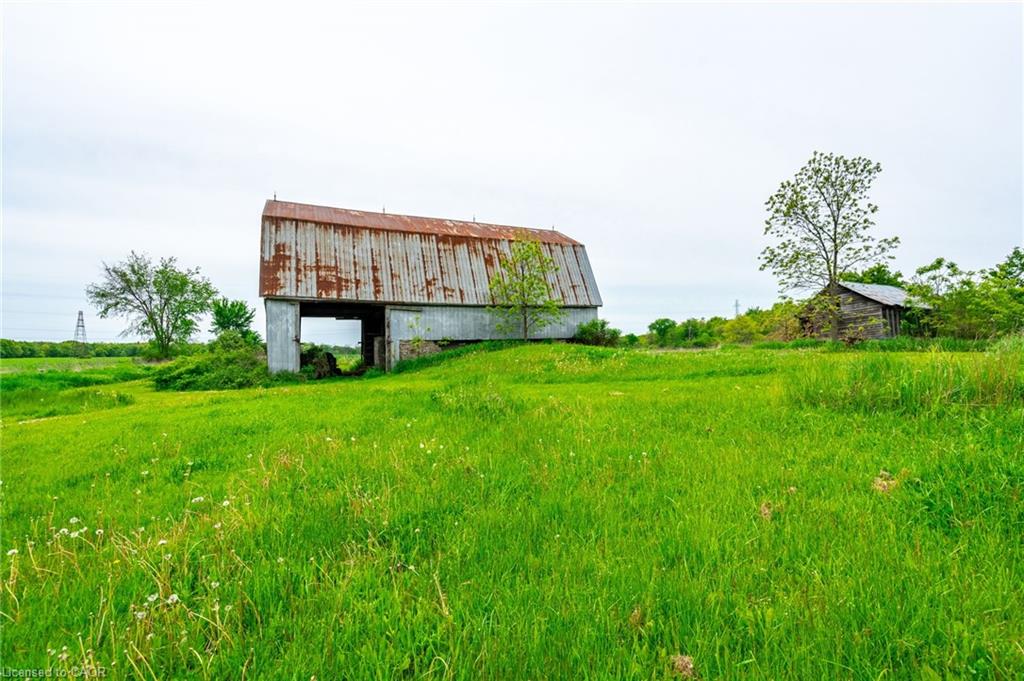 6856 Sixteen Road Property Photo 10