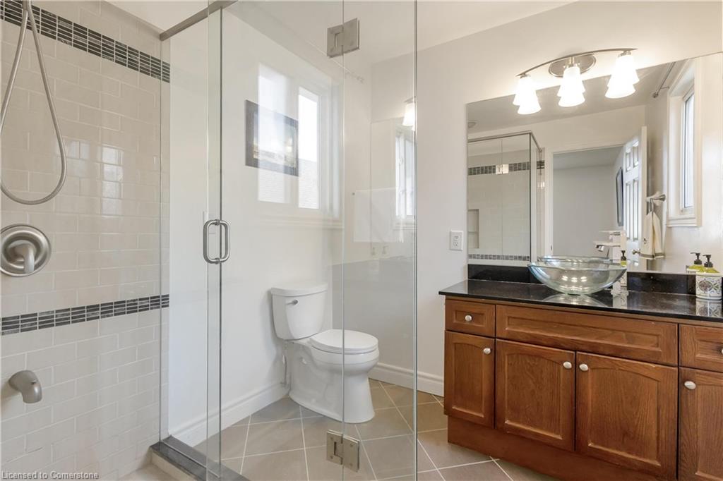 402 Woodrow Drive Property Photo 23