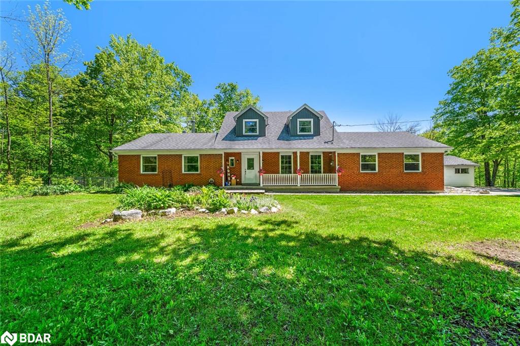 1683 Dunns Line Property Photo 1