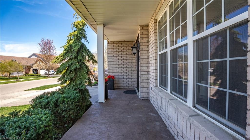 35 Hunter Way Property Photo 5