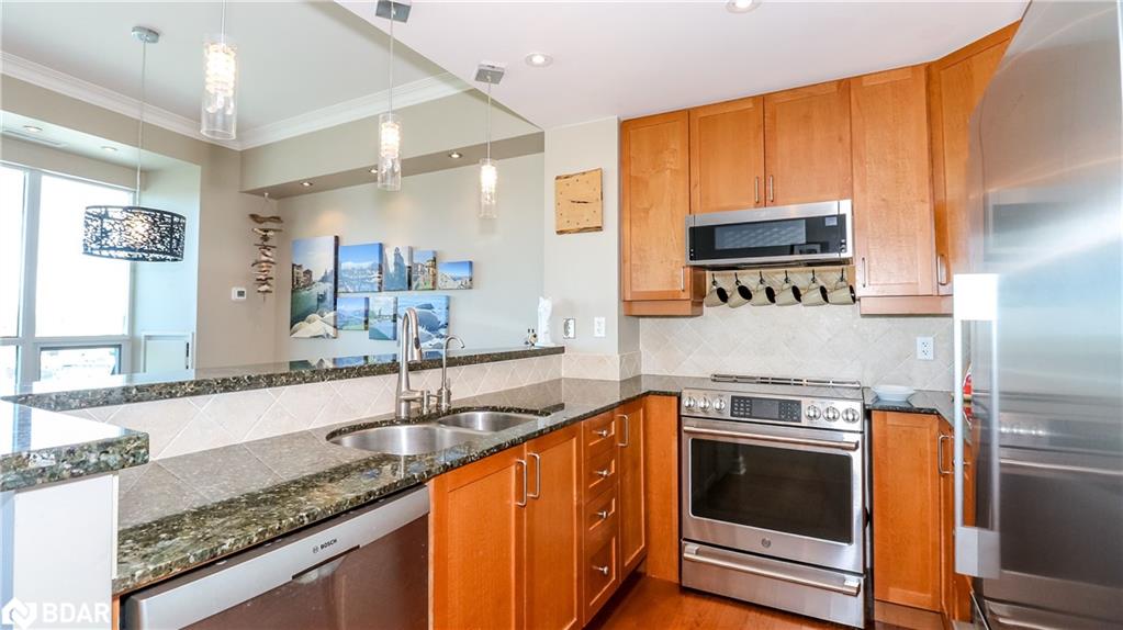 6 Toronto Street Property Photo 8