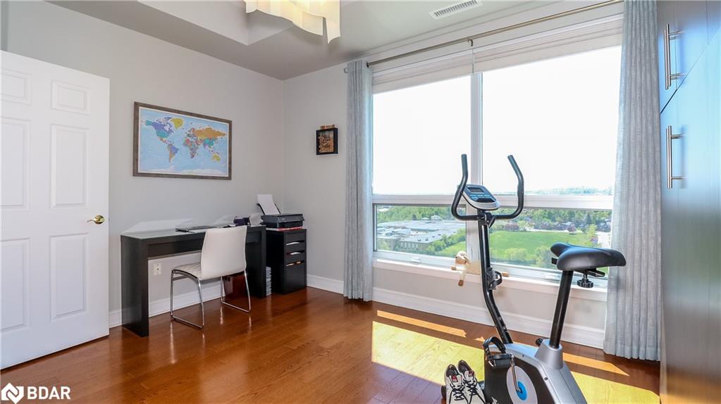 6 Toronto Street Property Photo 24
