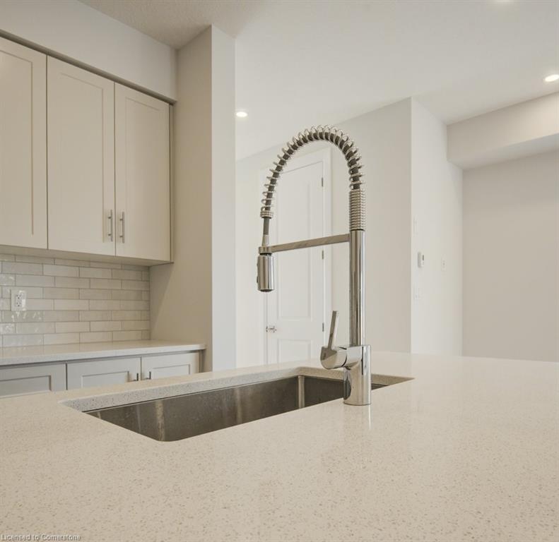 236 Applewood Street Property Photo 10