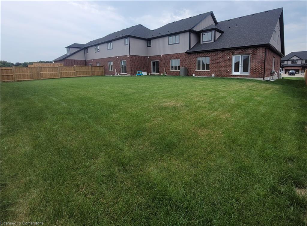 236 Applewood Street Property Photo 40