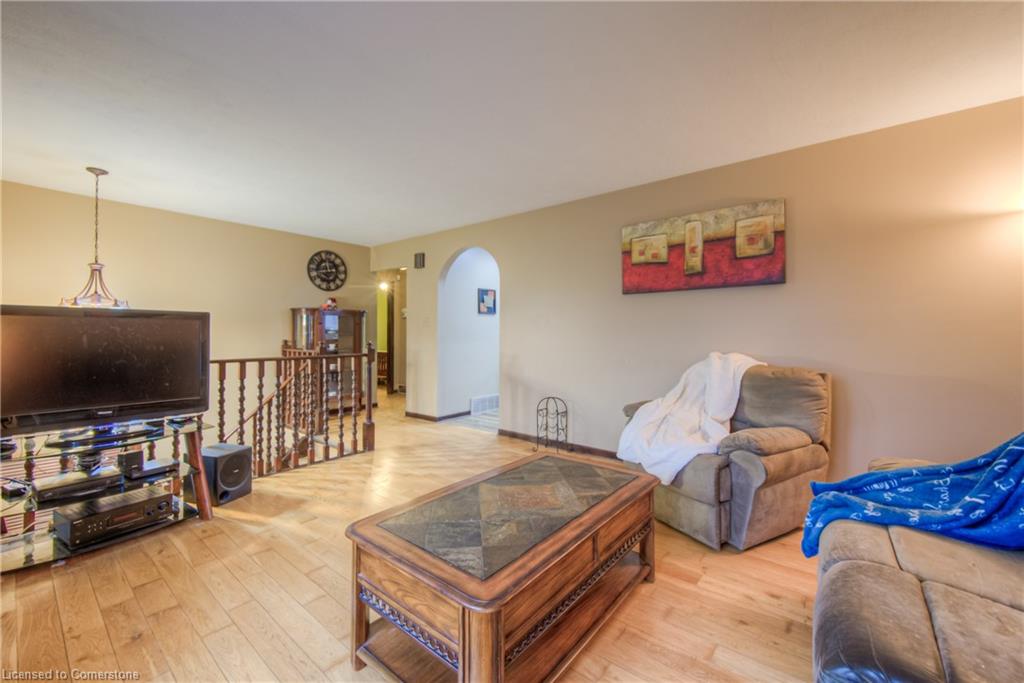 22 Battersea Avenue Property Photo 10