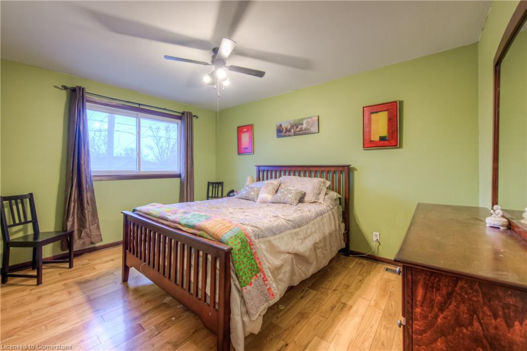 22 Battersea Avenue Property Photo 18