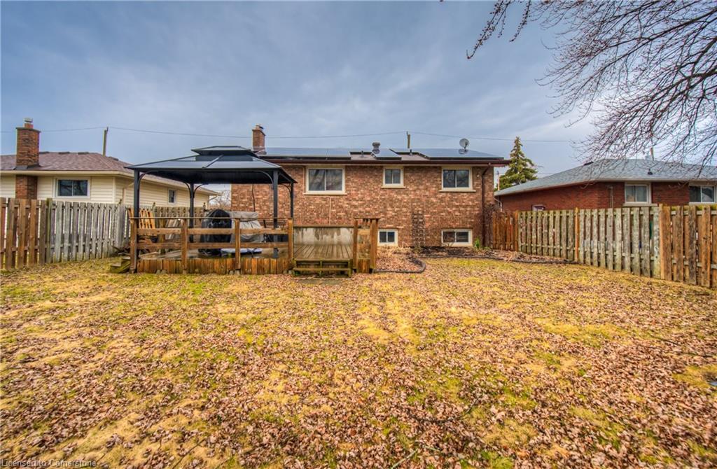22 Battersea Avenue Property Photo 35