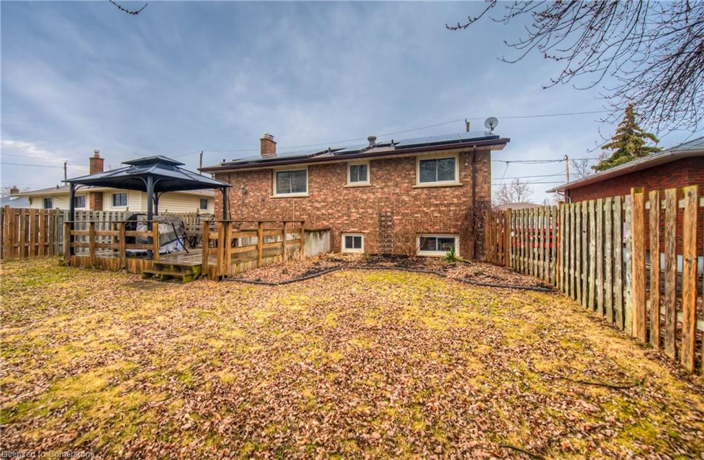22 Battersea Avenue Property Photo 36