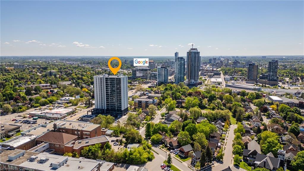 408-741 King Street W Property Photo 23