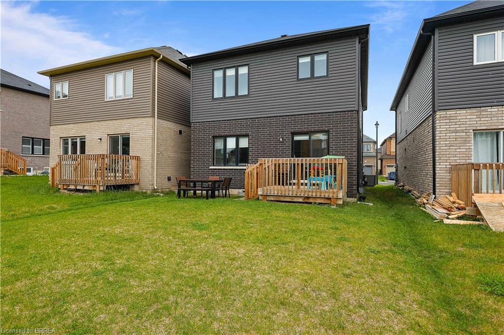 3 Tarrison Street Property Photo 33