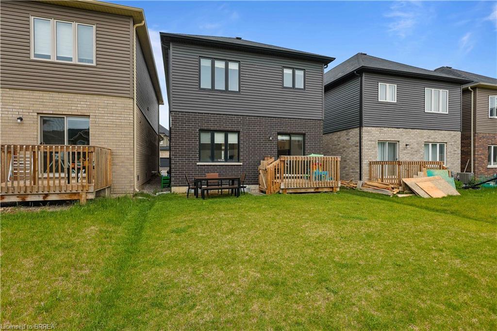 3 Tarrison Street Property Photo 34