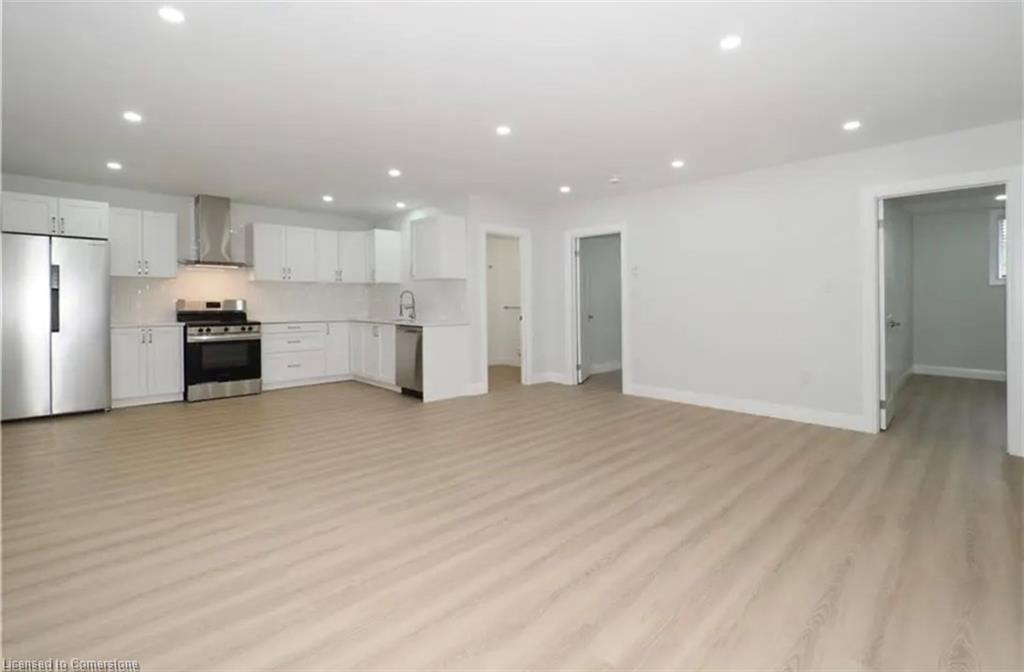 8 Walter Street Unit 2 Property Photo 3