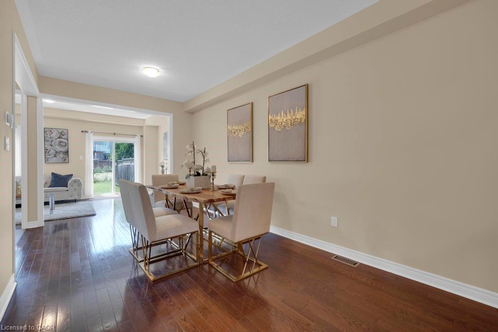 2437 Old Brompton Way Property Photo 5