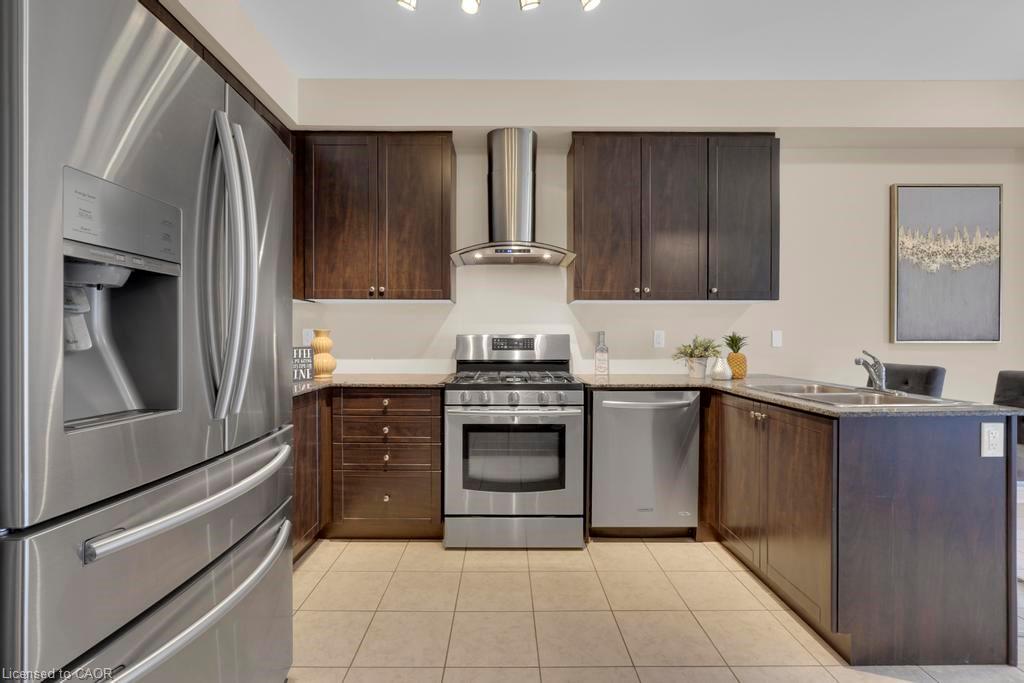 2437 Old Brompton Way Property Photo 14