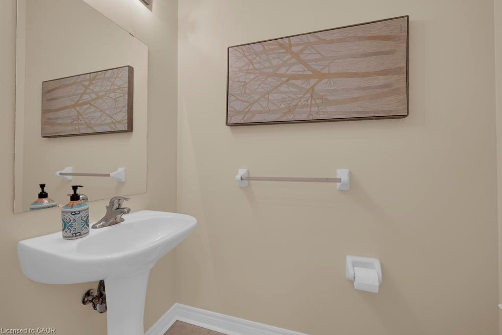 2437 Old Brompton Way Property Photo 24