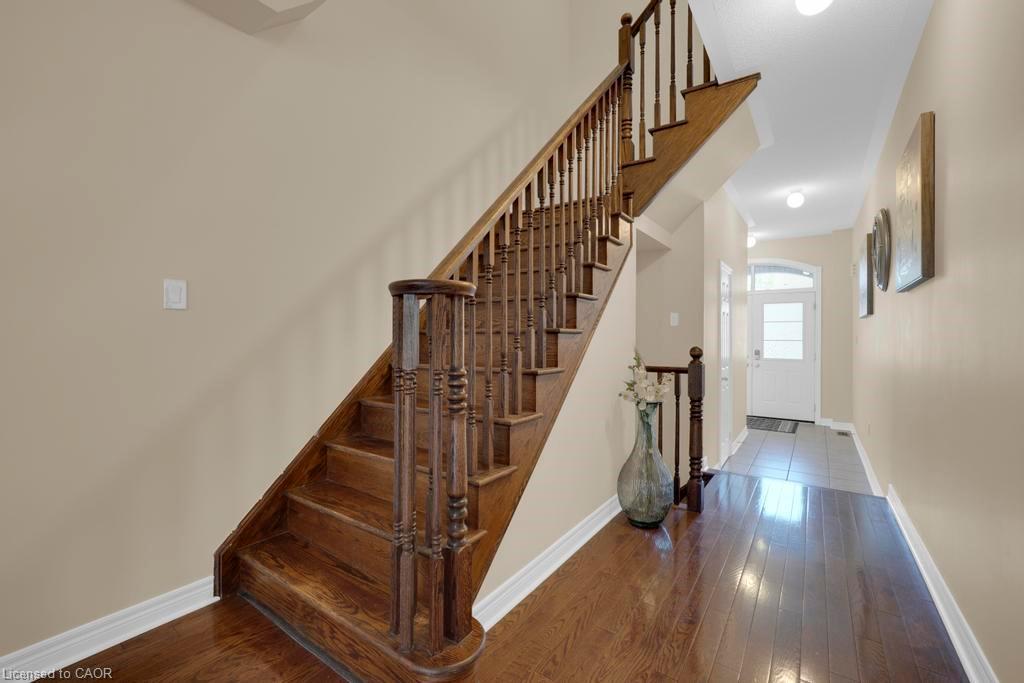 2437 Old Brompton Way Property Photo 28