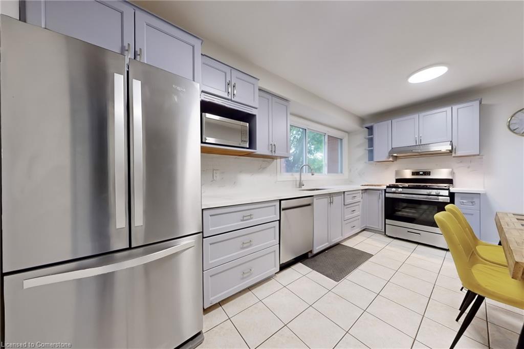 2373 Maryvale Court Property Photo 10