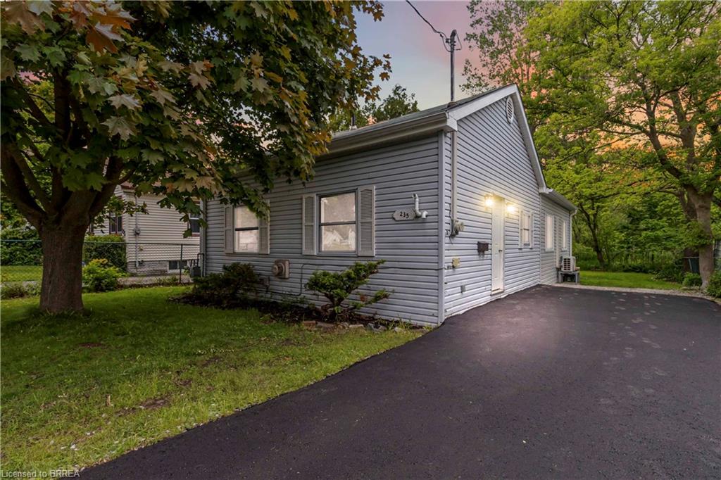 235 Owen Street Property Photo 1