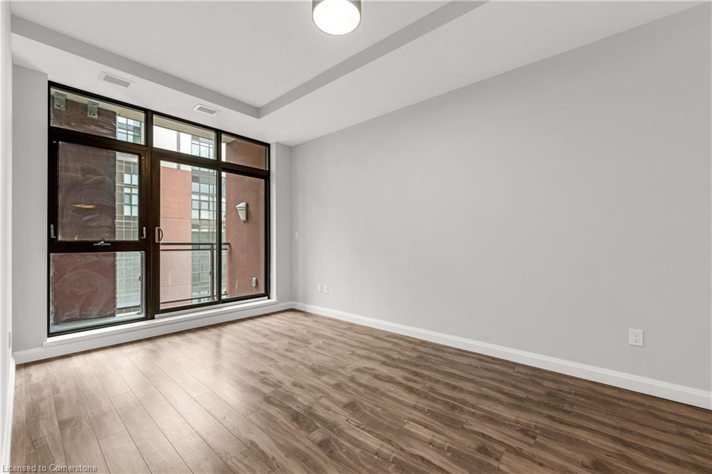 1110-112 King Street East Street E Property Photo 16