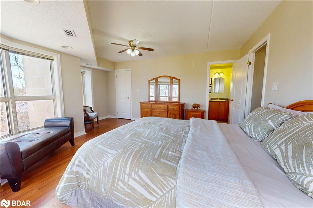 304-486 Laclie Street Property Photo 11