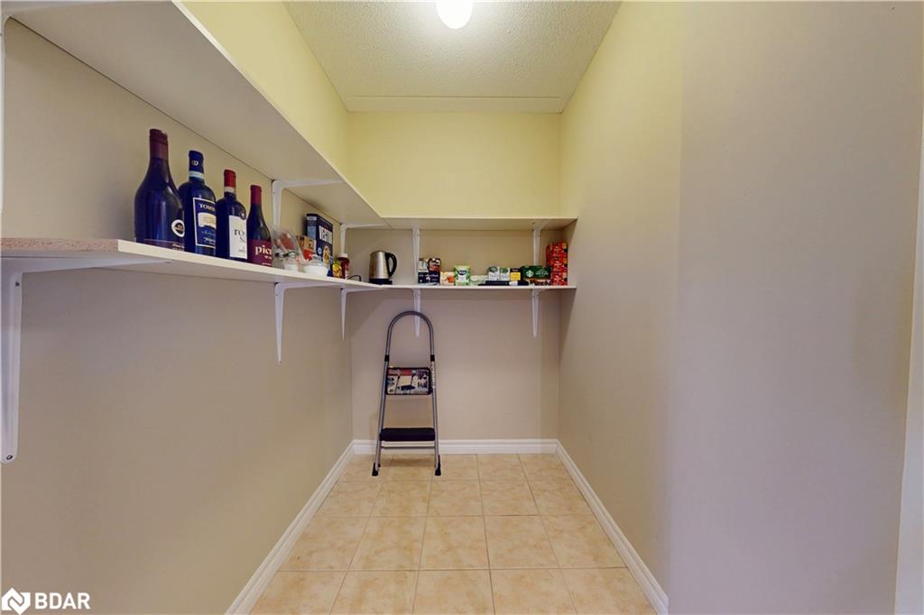 304-486 Laclie Street Property Photo 20