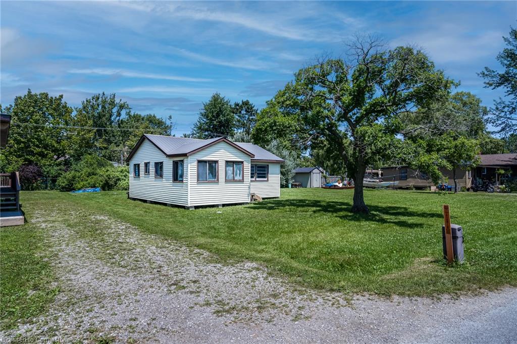845 Lakeshore Road Property Photo 3