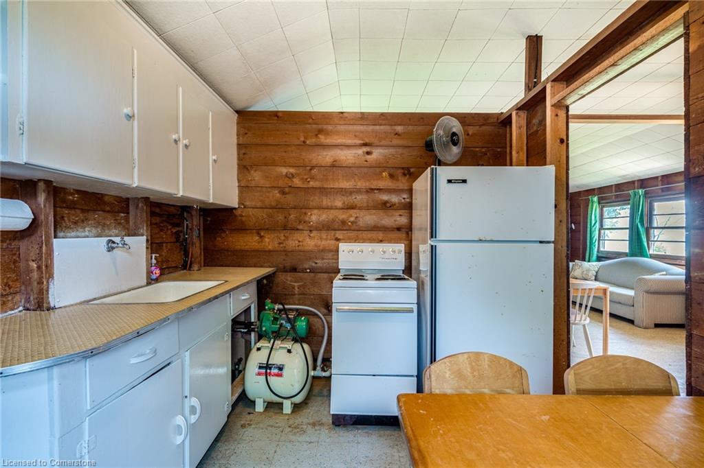 845 Lakeshore Road Property Photo 31