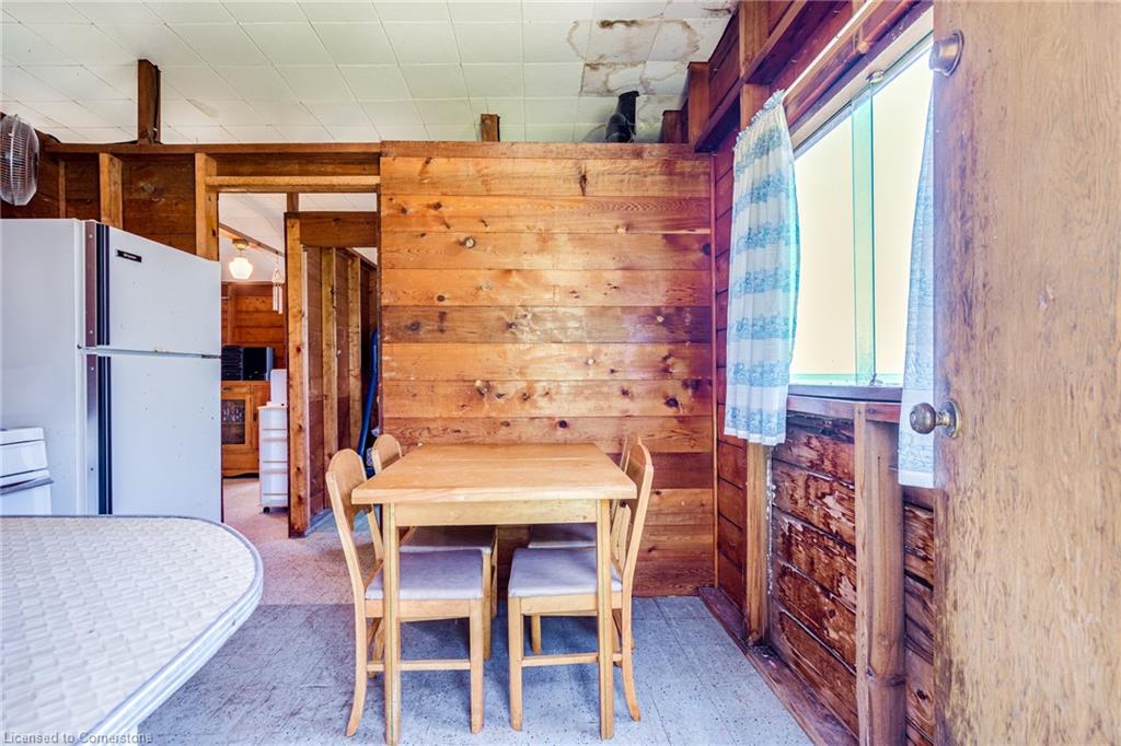 845 Lakeshore Road Property Photo 34