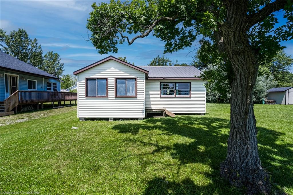 845 Lakeshore Road Property Photo 4