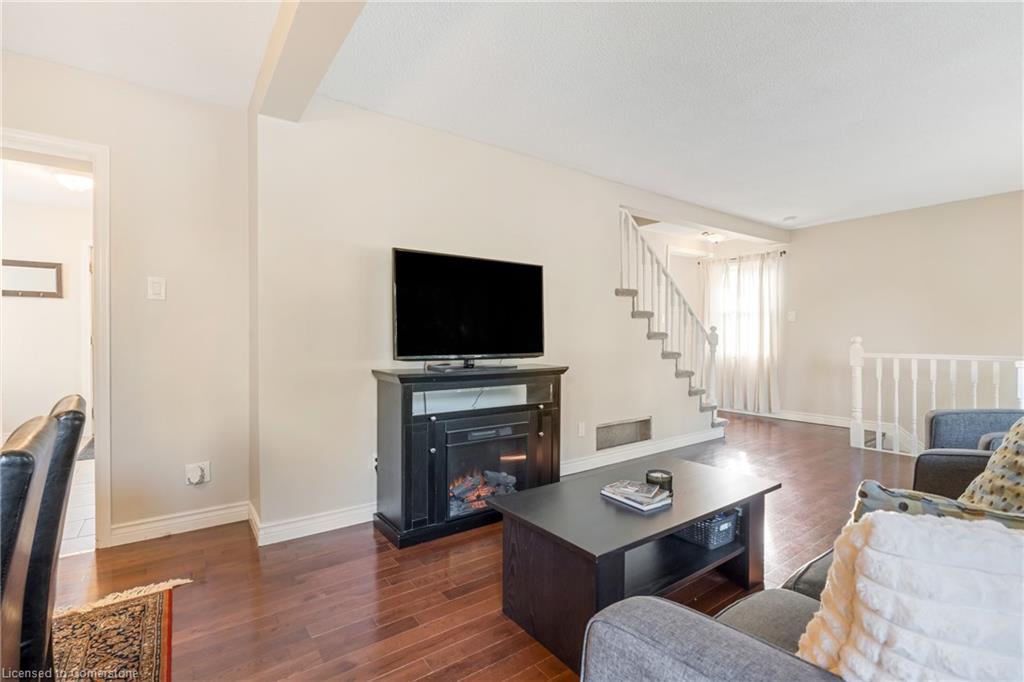 88 Rand Street Property Photo 7