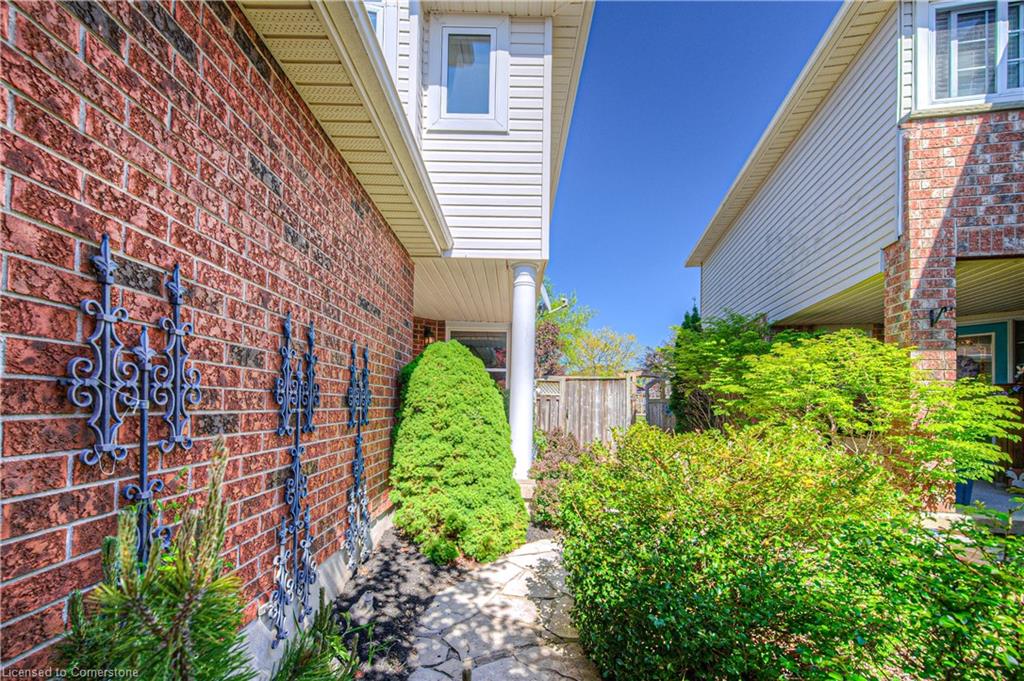7 Wheeler Drive Property Photo 4