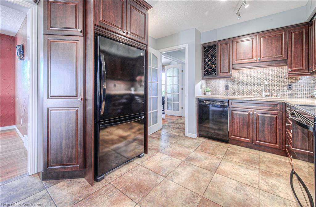7 Wheeler Drive Property Photo 10