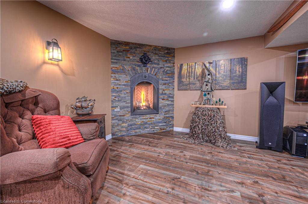 7 Wheeler Drive Property Photo 32