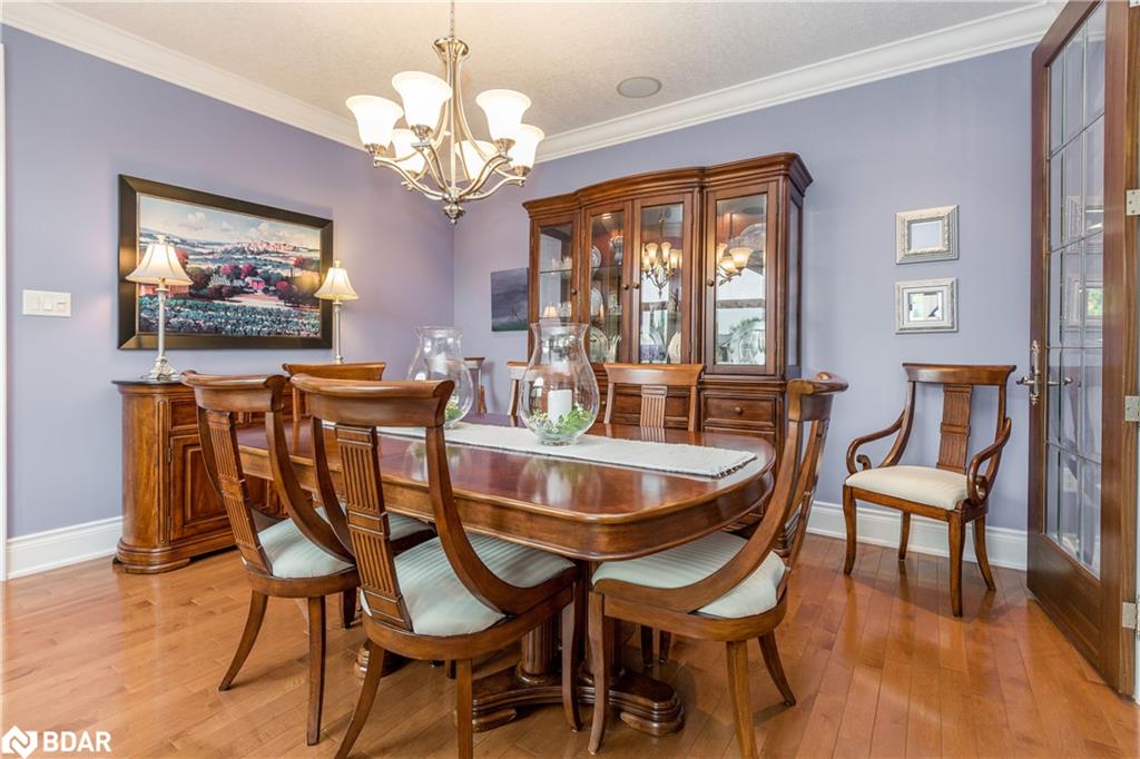 6 Orsi Court Property Photo 8
