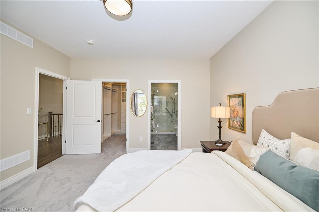 33 Butlers Drive S Property Photo 10