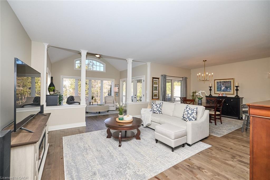33 Butlers Drive S Property Photo 14