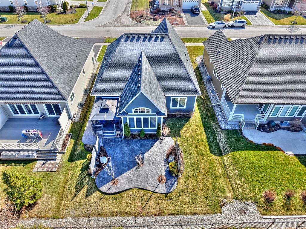 33 Butlers Drive S Property Photo 42