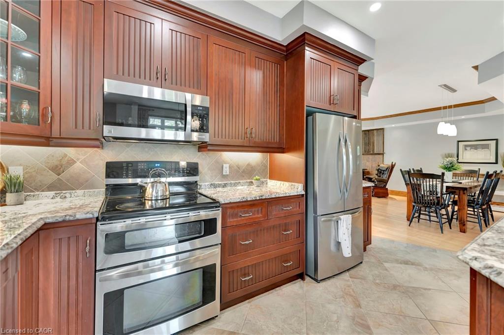 10-310 Southbrook Drive Property Photo 18