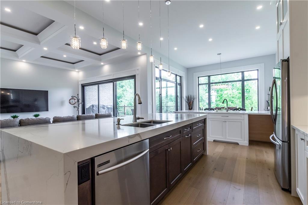 9-670 Bishopsgate Road Property Photo 15
