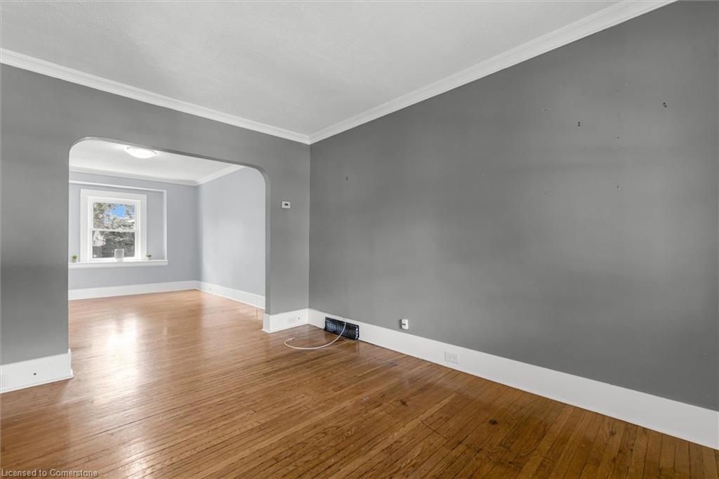 251 1/2 Lake Street Property Photo 3