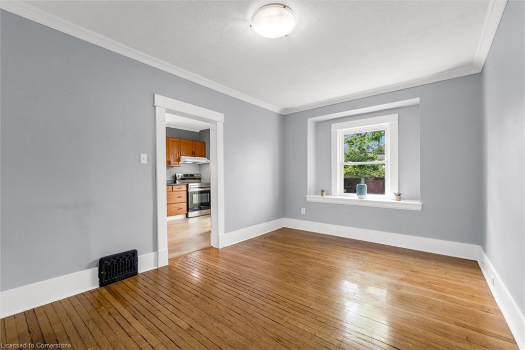 251 1/2 Lake Street Property Photo 6