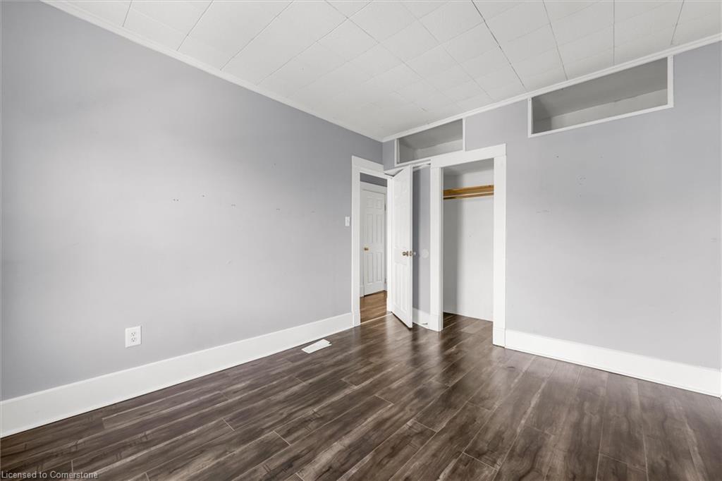 251 1/2 Lake Street Property Photo 16