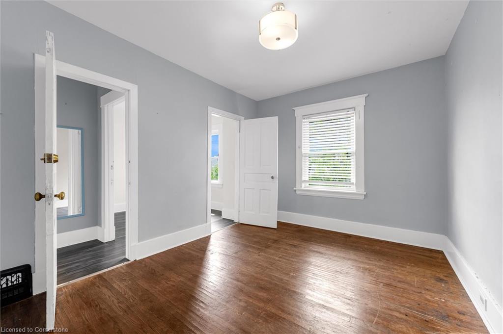 251 1/2 Lake Street Property Photo 17