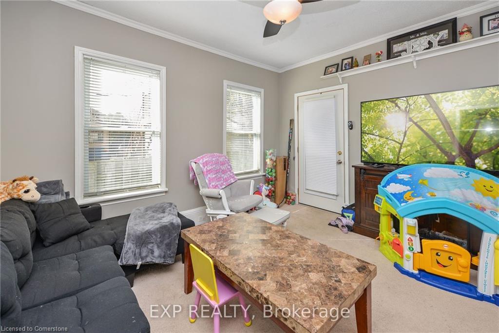 96 York Street Property Photo 8