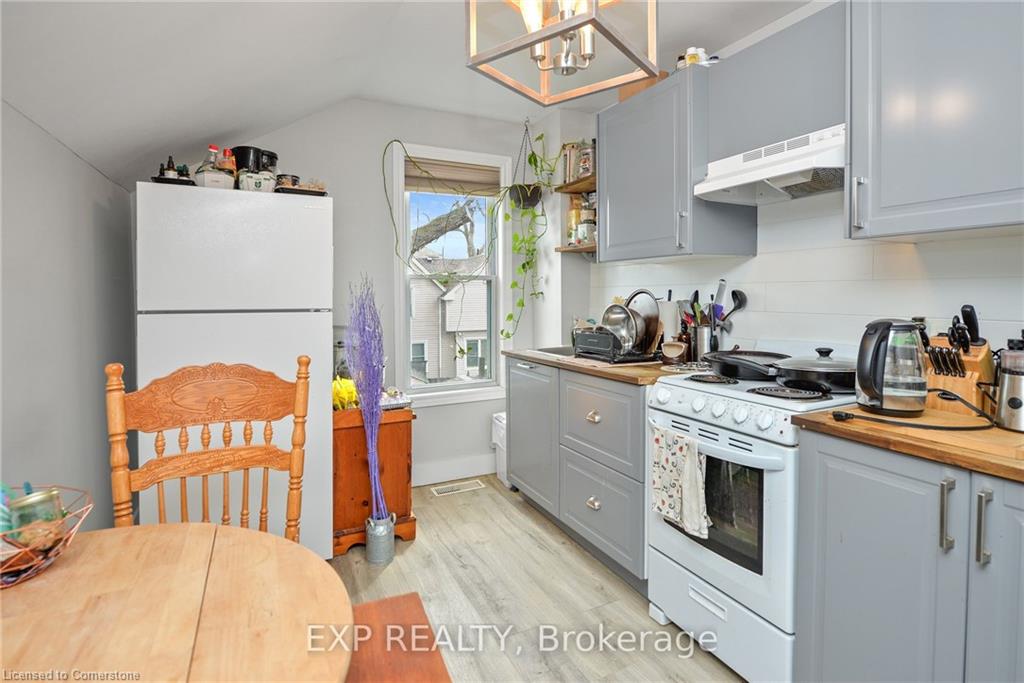 96 York Street Property Photo 16