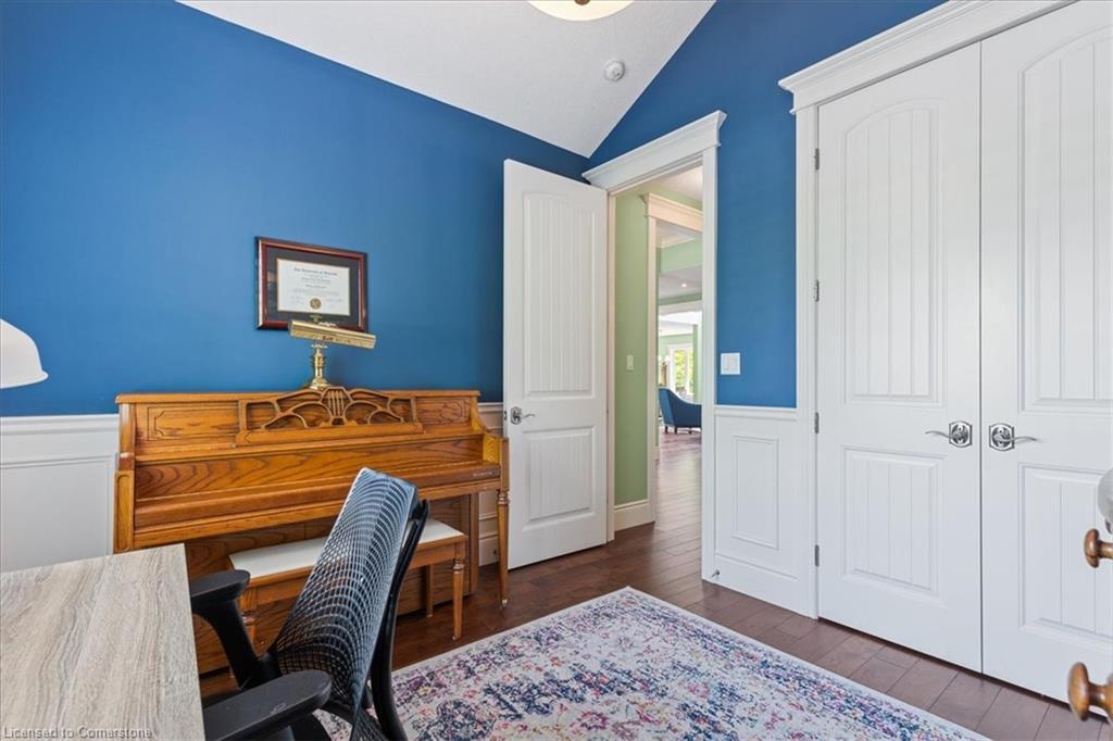 655 White Cedar Avenue Property Photo 24