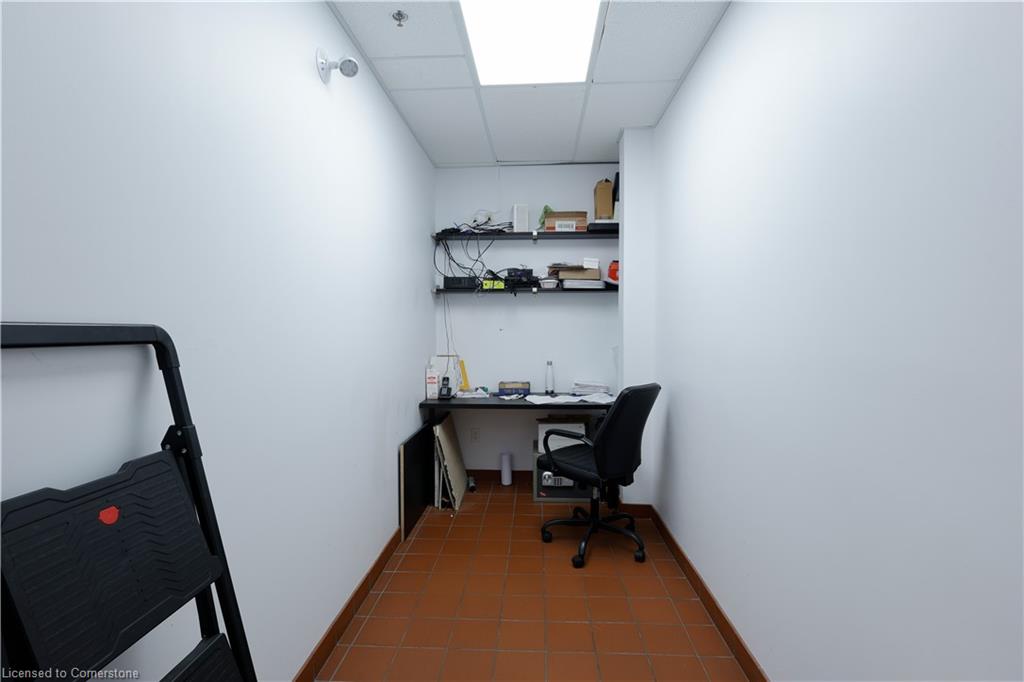 14-603 Colborne Street E Property Photo 13