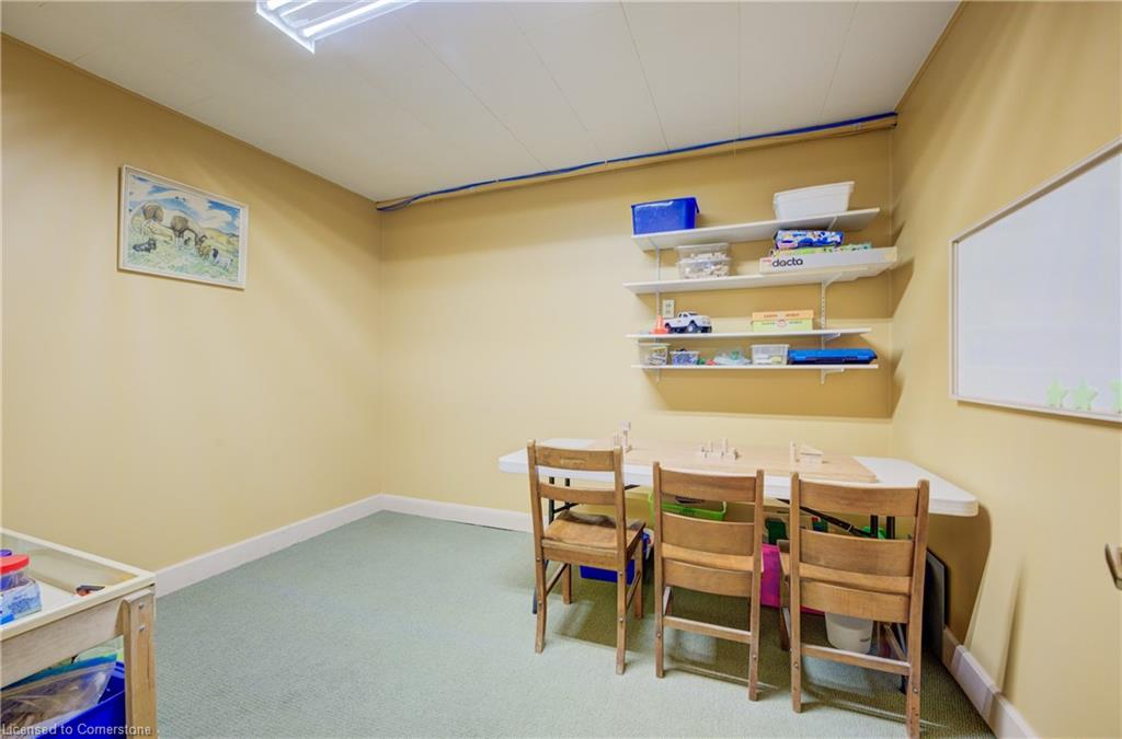 211 Birmingham Street W Property Photo 36